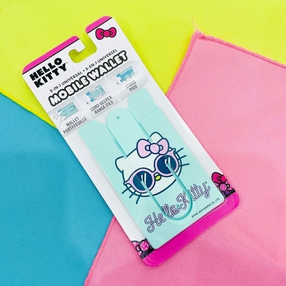 Hello Kitty Mobile Wallet Card Case Keeper - Picture 2 of 6
